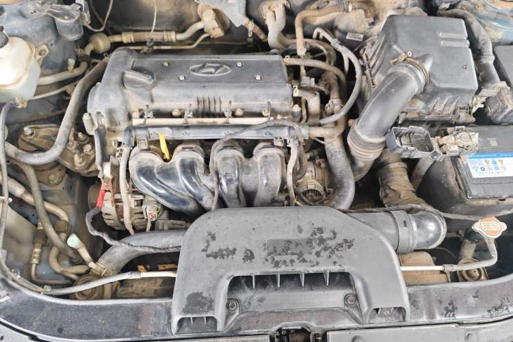 Used Hyundai Celesta 2016 1.6L Manual Joy Edition Engine Bay