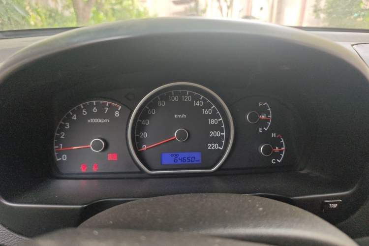 Used Hyundai Celesta 2016 1.6L Manual Joy Edition Instrument Cluster