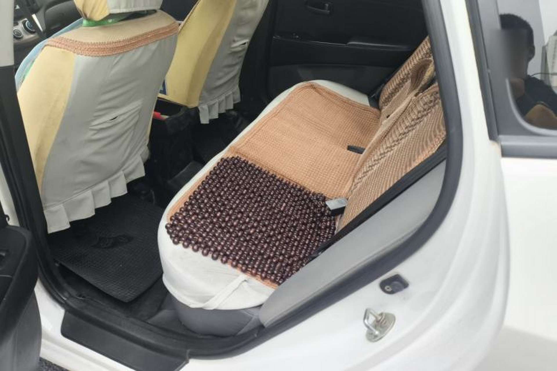 Used Hyundai Celesta 2016 1.6L Manual Joy Edition Left Rear Seat