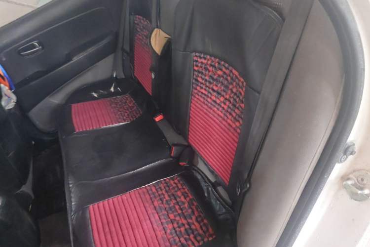Used Hyundai Celesta 2016 1.6L Manual Joy Edition Left Rear Seat