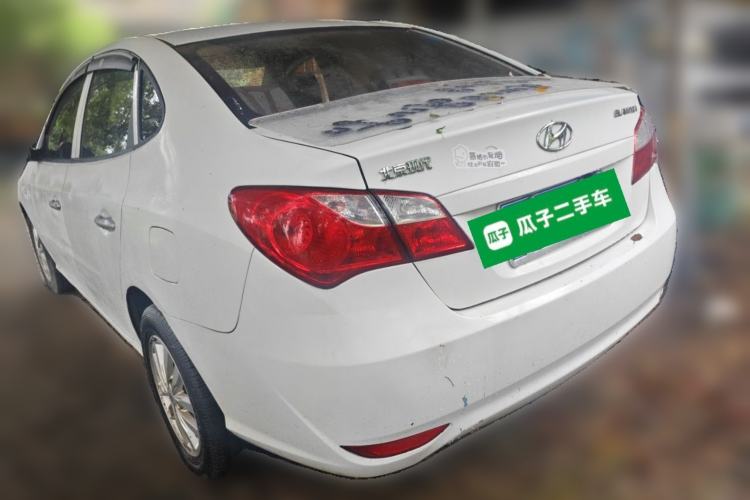 Used Hyundai Celesta 2016 1.6L Manual Joy Edition Rear Left 45 Deg