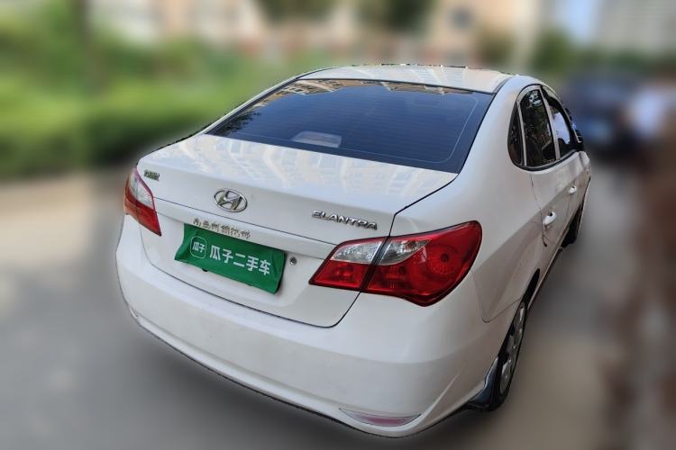 Used Hyundai Celesta 2016 1.6L Manual Joy Edition Rear Right 45 Deg