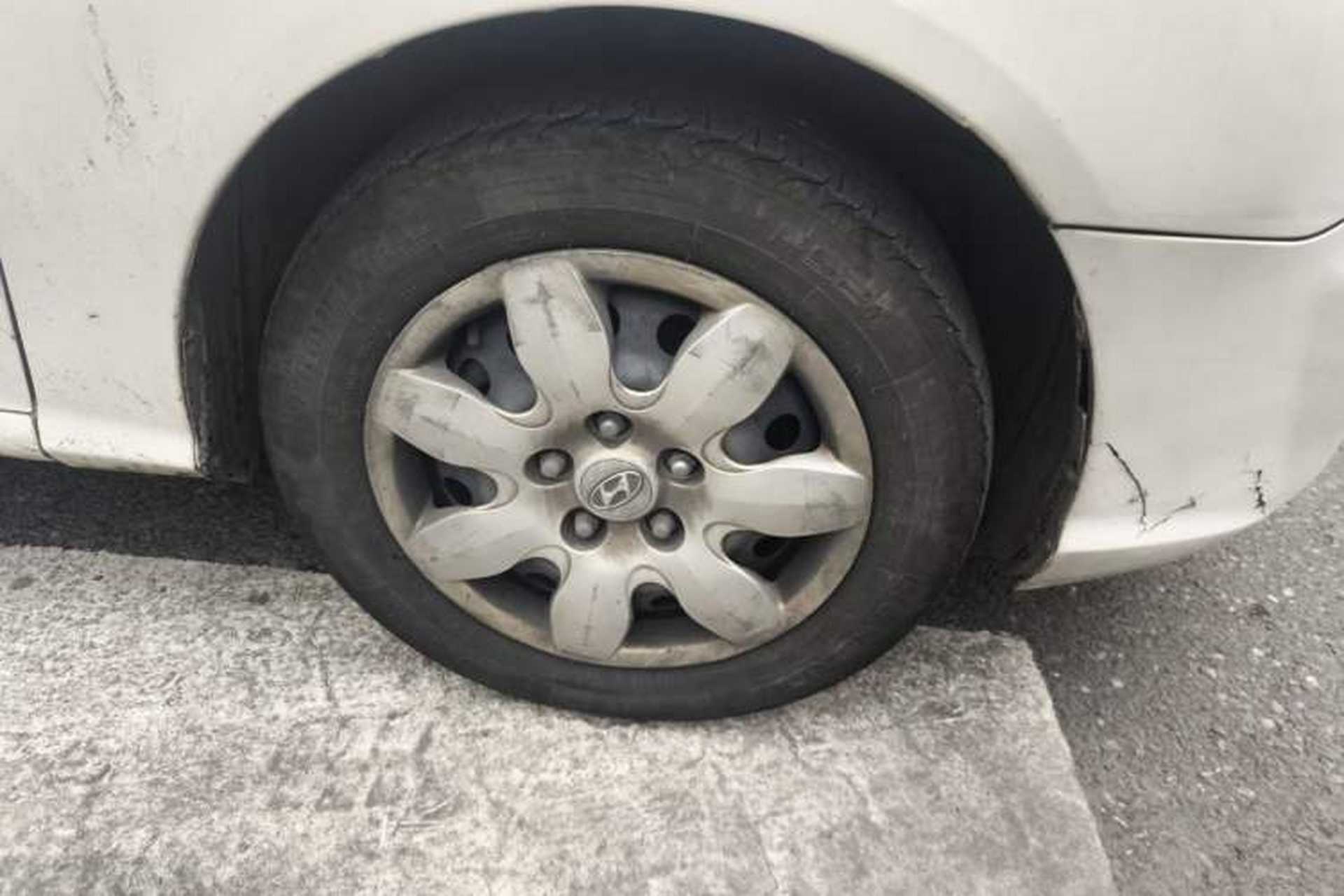 Used Hyundai Celesta 2016 1.6L Manual Joy Edition Right Front Wheel Hub