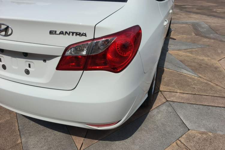 Used Hyundai Celesta 2016 1.6L Manual Jia Yue Sunroof Edition Right Rear Taillight