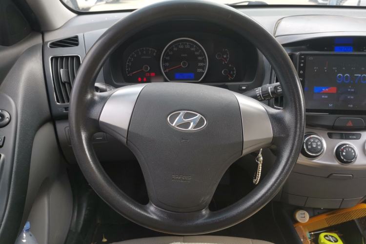 Used Hyundai Celesta 2016 1.6L Manual Joy Edition Steering Wheel