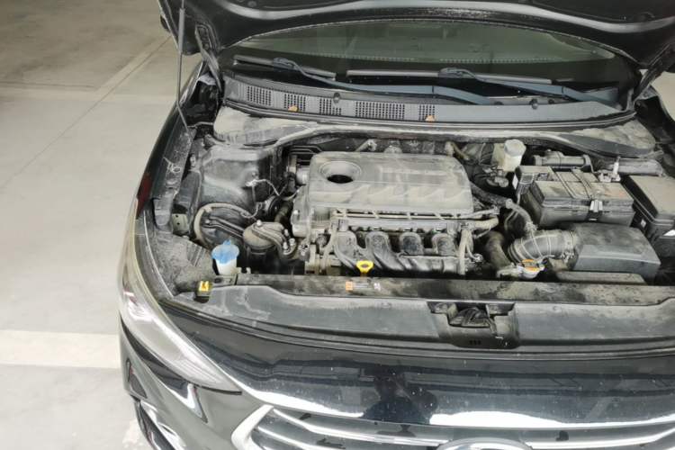 Used Hyundai Celesta 2017 1.6L Automatic Yueshin Edition DLX Engine Bay Right
