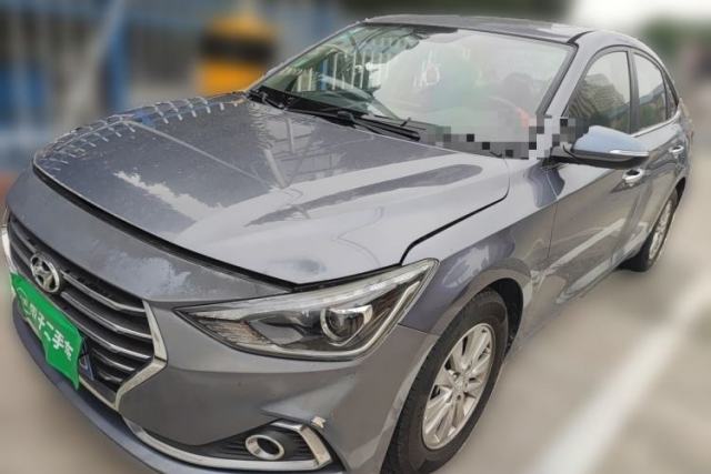 Used Hyundai Celesta 2017 1.6L Manual Joyful Edition DLX