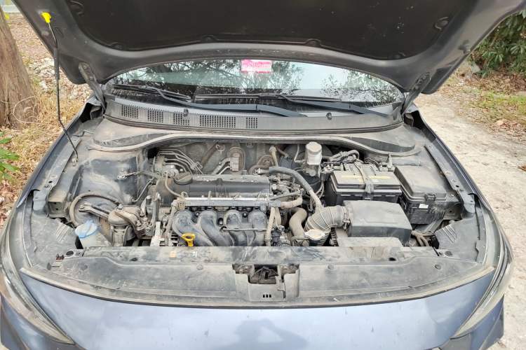 Used Hyundai Celesta 2017 1.6L Manual Joyful Edition DLX Engine Bay