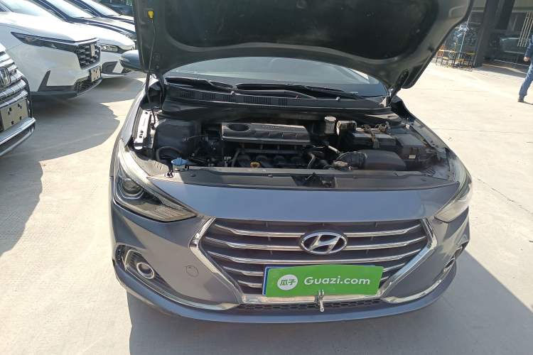 Used Hyundai Celesta 2017 1.6L Automatic Yueshin Edition DLX Engine Bay Right