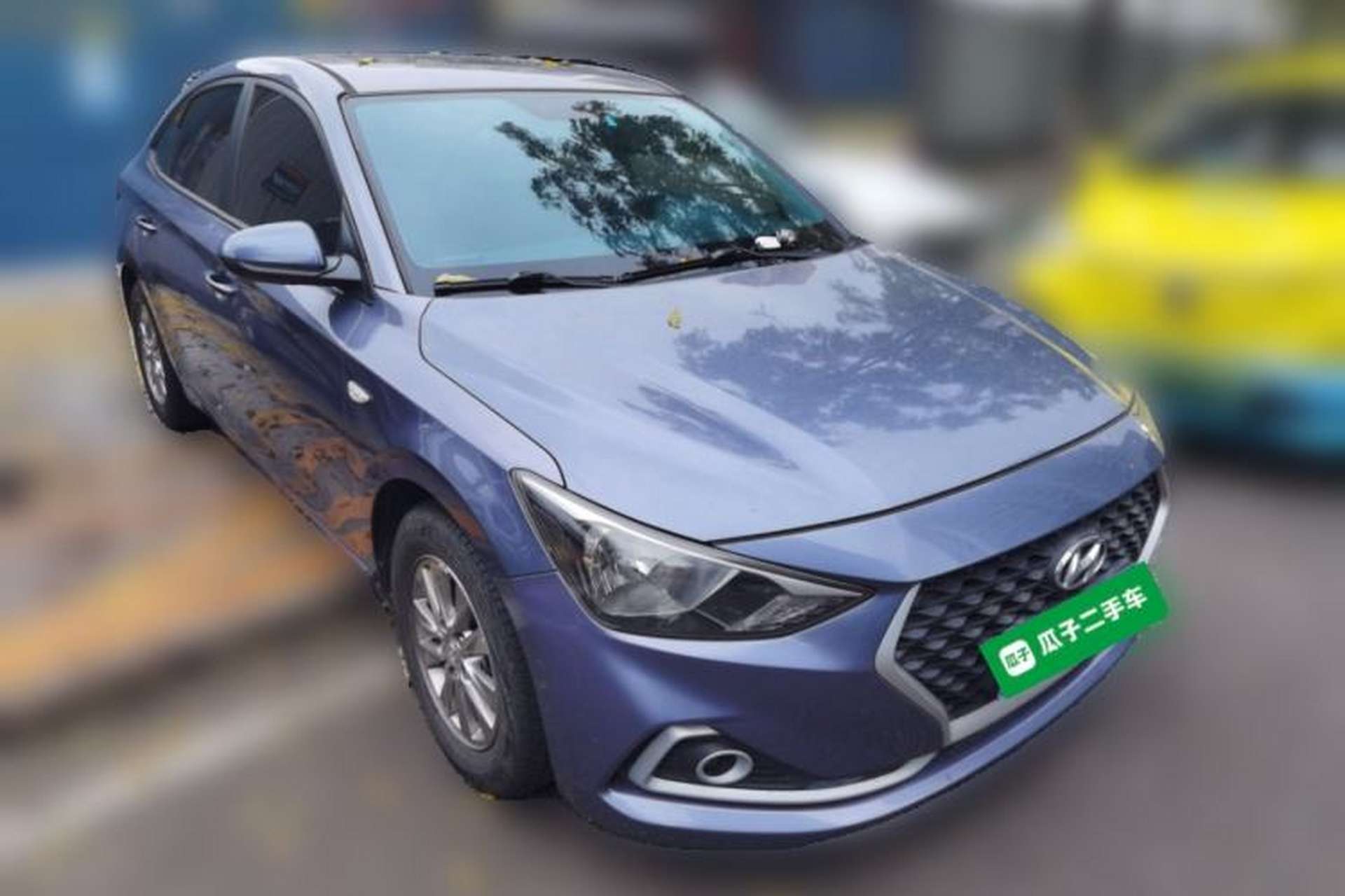 Used Hyundai Celesta 2017 1.6L Automatic Enjoyment Version GLS Front Right 45 Deg