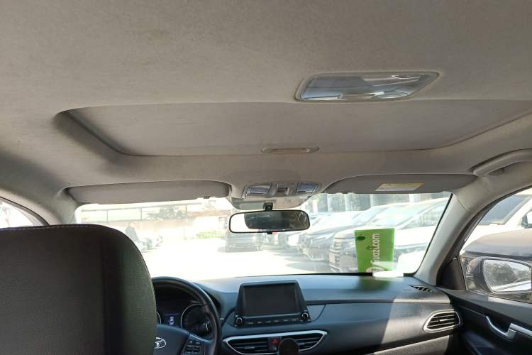 Used Hyundai Celesta 2017 1.6L Automatic Yueshin Edition DLX Headliner