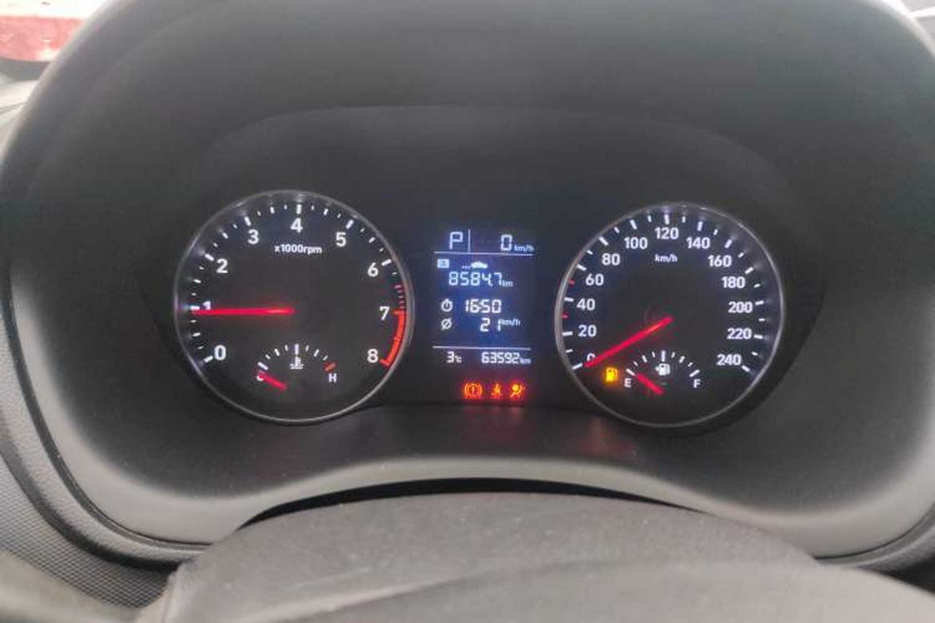 Used Hyundai Celesta 2017 1.6L Automatic Enjoyment Version GLS Instrument Cluster