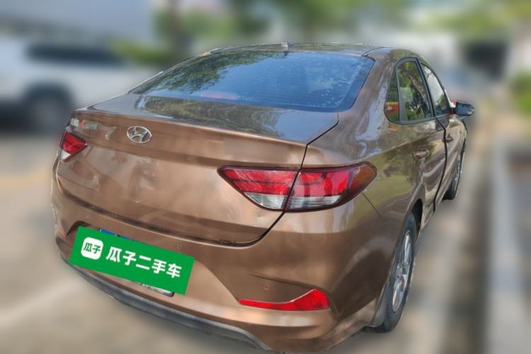Used Hyundai Celesta 2017 1.6L Automatic Enjoyment Version GLS Rear Right 45 Deg