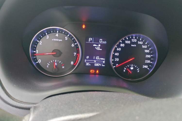 Used Hyundai Celesta 2017 1.6L Automatic Enjoyment Version GLS Instrument Cluster