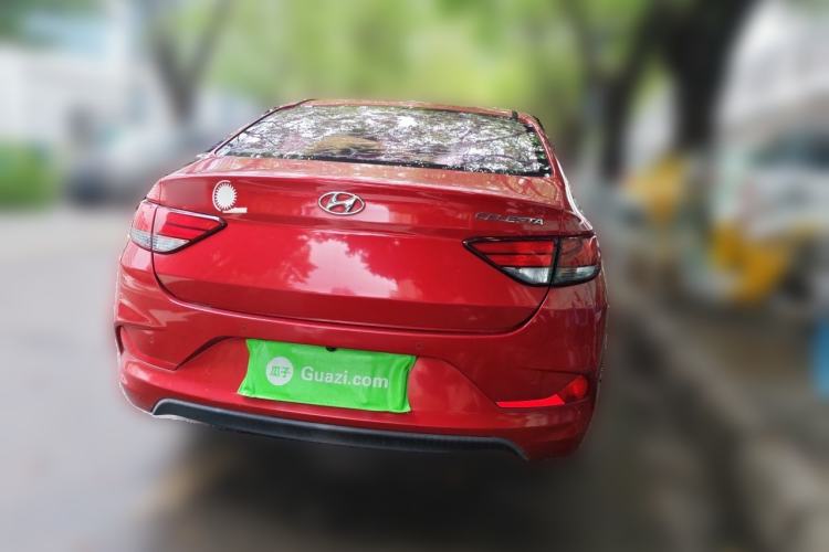 Used Hyundai Celesta 2017 1.6L Automatic Enjoyment Version GLS Rear