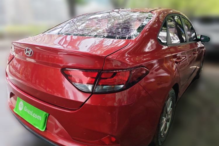 Used Hyundai Celesta 2017 1.6L Automatic Enjoyment Version GLS Rear Right 45 Deg