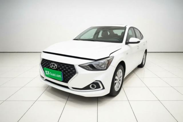Used Hyundai Celesta 2017 1.6L Automatic Enjoyment Version GLS