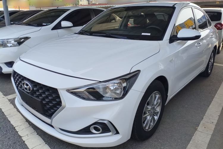 Used Hyundai Celesta 2017 1.6L Manual Enjoyment Edition GLS Guazi used car, China used car export, Used car for sale, Used  cars, Cheapest cars for sale