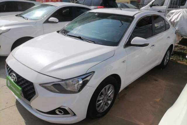 Used Hyundai Celesta 2017 1.6L Automatic Enjoyment Version GLS