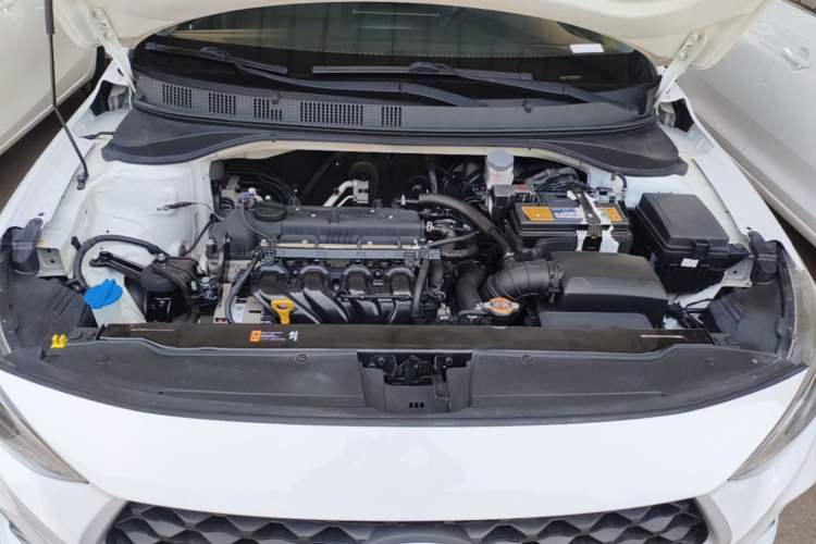 Used Hyundai Celesta 2017 1.6L Manual Enjoyment Edition GLS Engine Bay