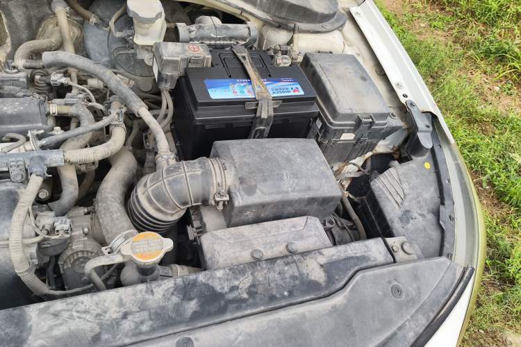 Used Hyundai Celesta 2017 1.6L Automatic Enjoyment Version GLS Engine Bay Left