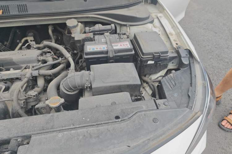 Used Hyundai Celesta 2017 1.6L Automatic Enjoyment Version GLS Engine Bay Left