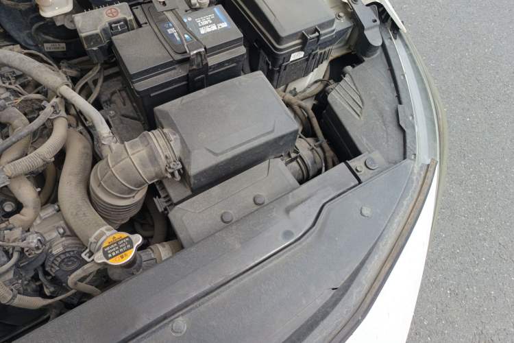 Used Hyundai Celesta 2017 1.6L Automatic Enjoyment Version GLS Engine Bay Left