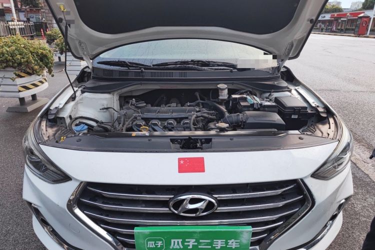 Used Hyundai Celesta 2017 1.6L Manual Joyful Edition DLX Engine Bay