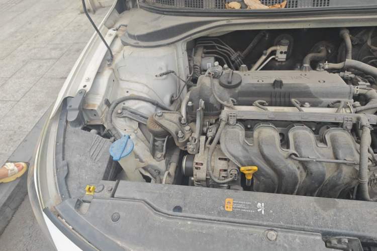 Used Hyundai Celesta 2017 1.6L Automatic Enjoyment Version GLS Engine Bay Right