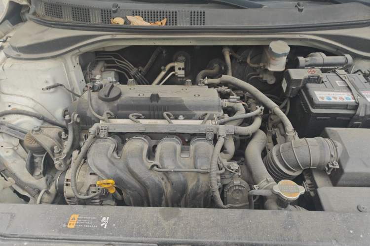 Used Hyundai Celesta 2017 1.6L Automatic Enjoyment Version GLS Engine Bay