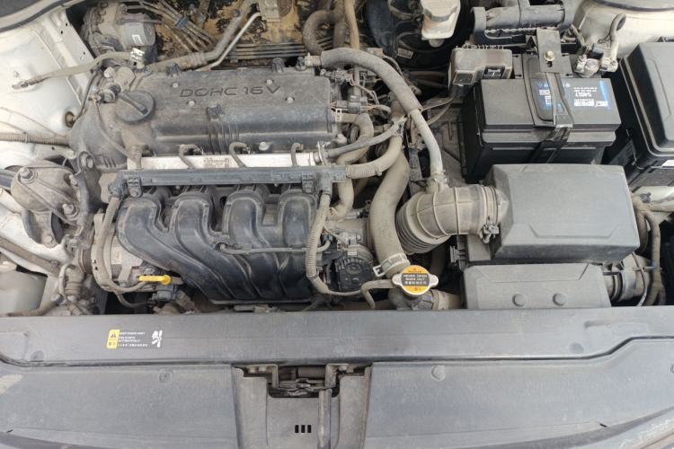 Used Hyundai Celesta 2017 1.6L Automatic Enjoyment Version GLS Engine Bay