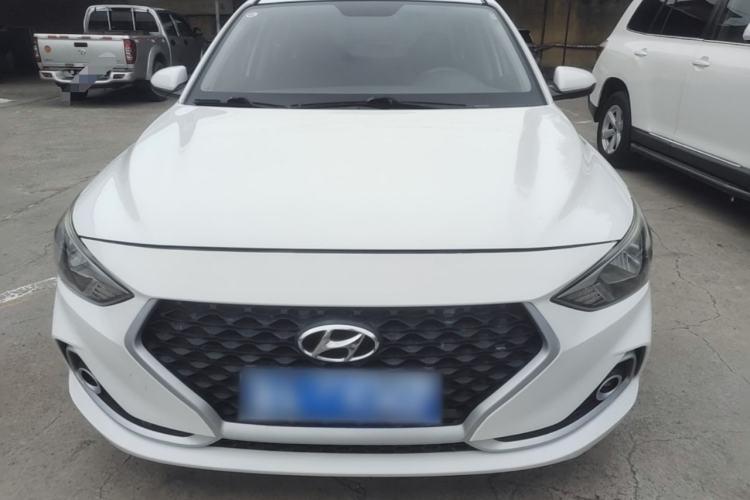 Used Hyundai Celesta 2017 1.6L Manual Enjoyment Edition GLS Front