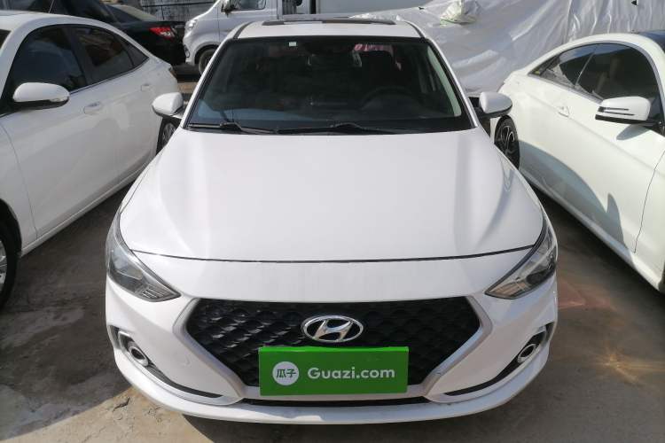Used Hyundai Celesta 2017 1.6L Automatic Enjoyment Version GLS Front