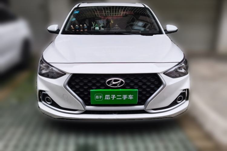 Used Hyundai Celesta 2017 1.6L Manual Enjoyment Edition GLS Front