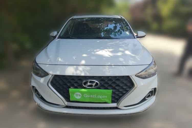 Used Hyundai Celesta 2017 1.6L Automatic Enjoyment Version GLS Front