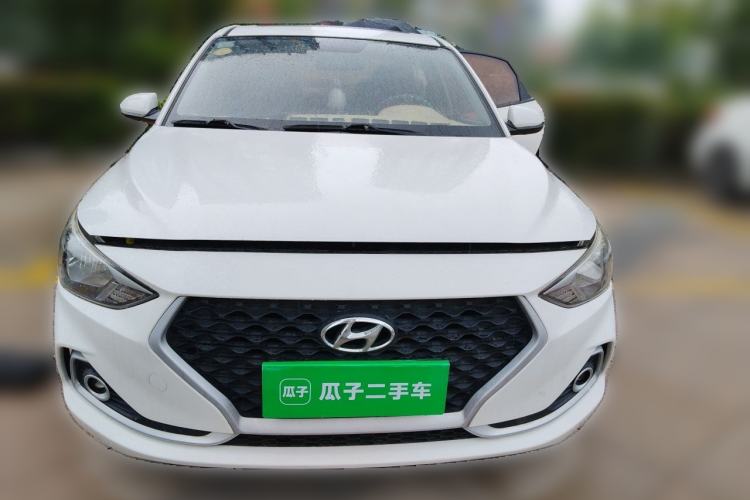 Used Hyundai Celesta 2017 1.6L Automatic Enjoyment Version GLS Front