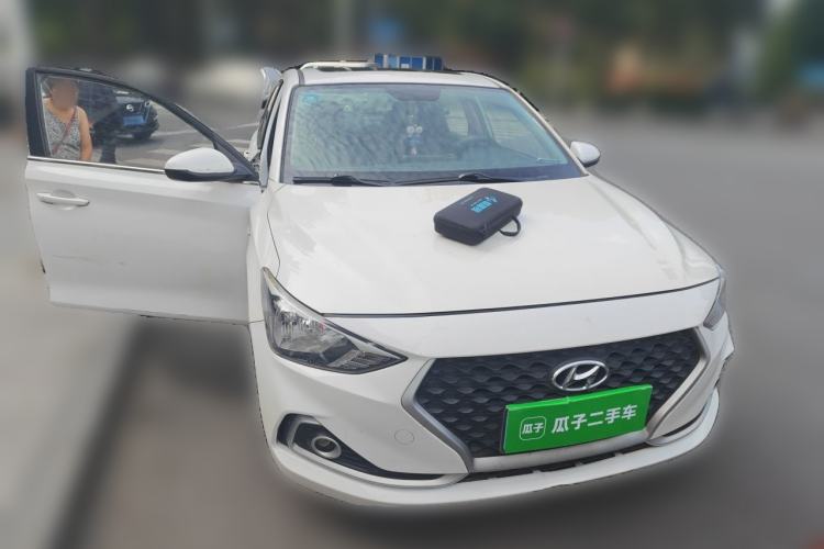 Used Hyundai Celesta 2017 1.6L Automatic Enjoyment Version GLS Front