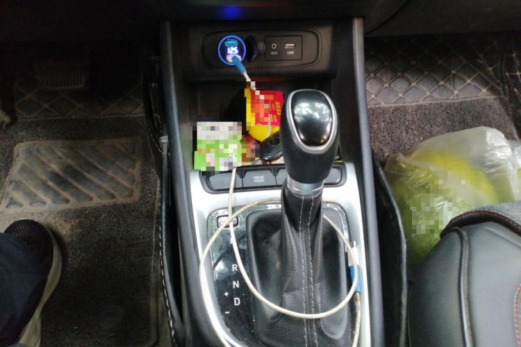 Used Hyundai Celesta 2017 1.6L Automatic Enjoyment Version GLS Gear Lever