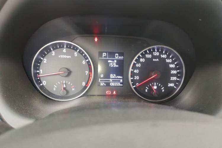 Used Hyundai Celesta 2017 1.6L Automatic Enjoyment Version GLS Instrument Cluster