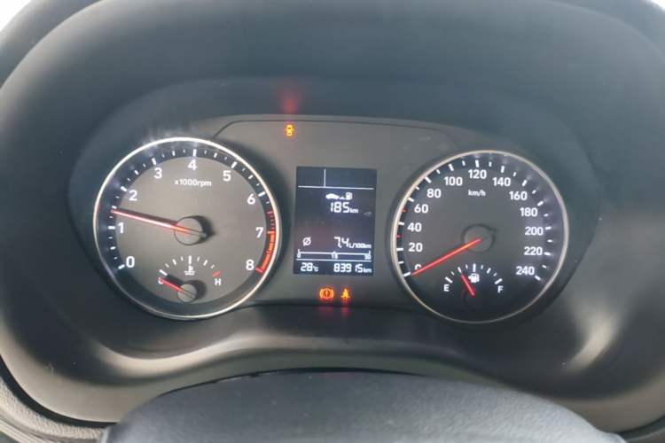 Used Hyundai Celesta 2017 1.6L Manual Enjoyment Edition GLS Instrument Cluster