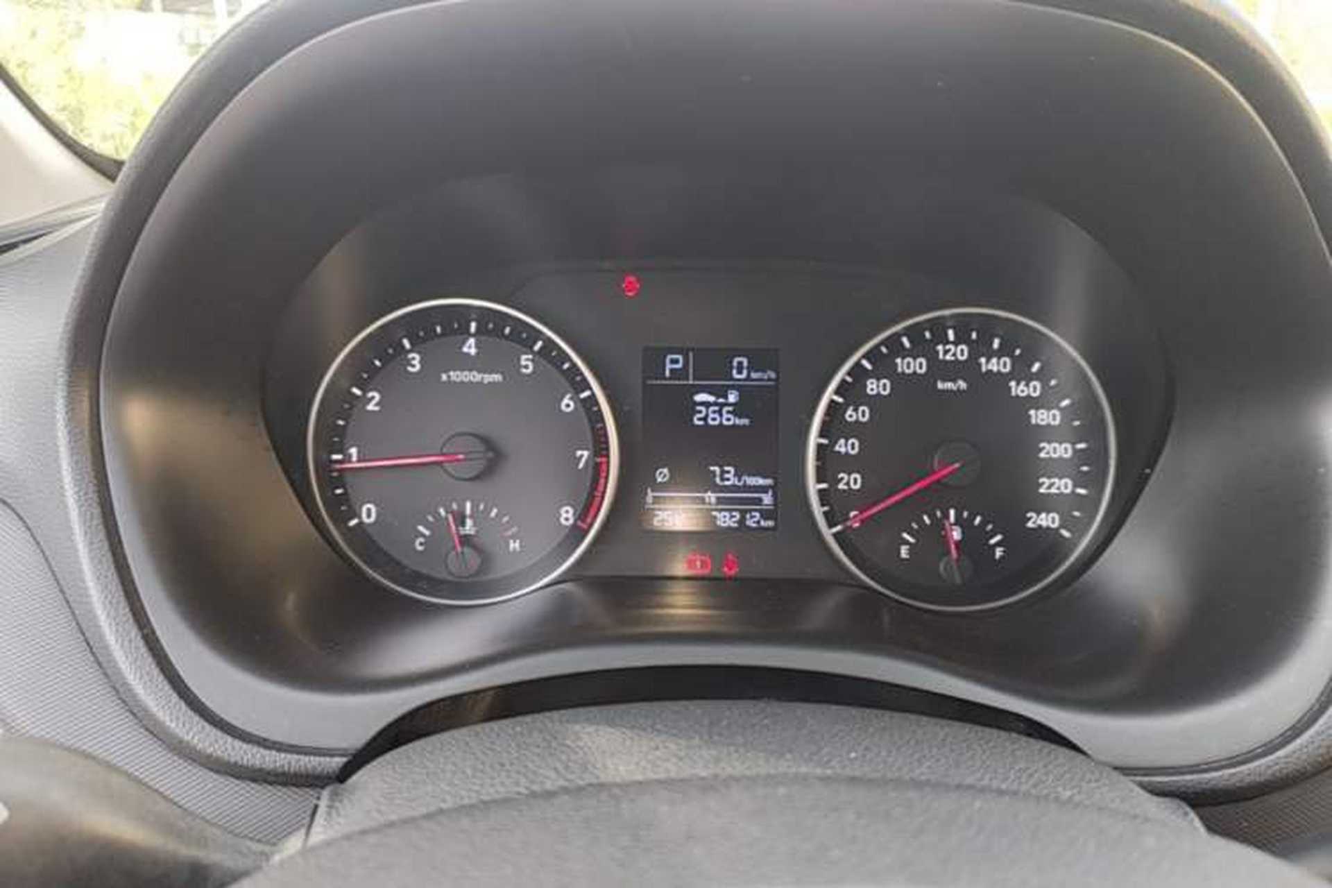 Used Hyundai Celesta 2017 1.6L Automatic Enjoyment Version GLS Instrument Cluster