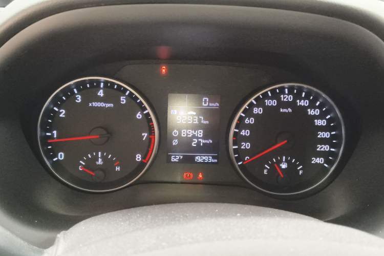 Used Hyundai Celesta 2017 1.6L Manual Enjoyment Edition GLS Instrument Cluster