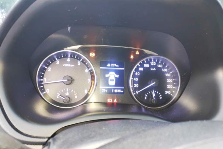 Used Hyundai Celesta 2017 1.6L Manual Joyful Edition DLX Instrument Cluster