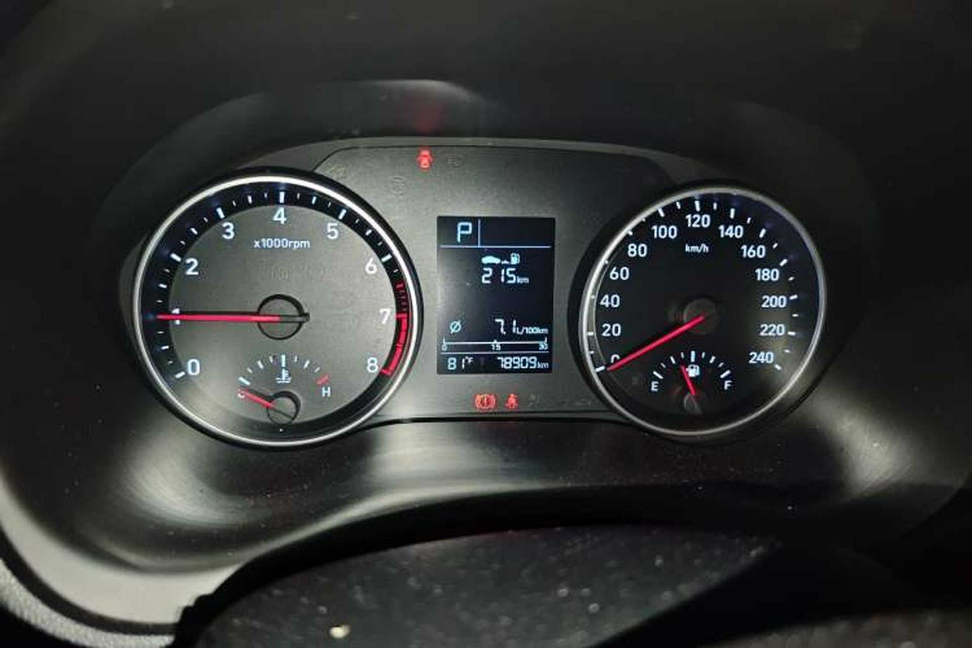 Used Hyundai Celesta 2017 1.6L Automatic Enjoyment Version GLS Instrument Cluster