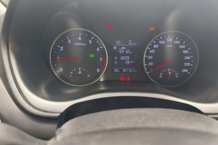 Used Hyundai Celesta 2017 1.6L Automatic Enjoyment Version GLS Instrument Cluster