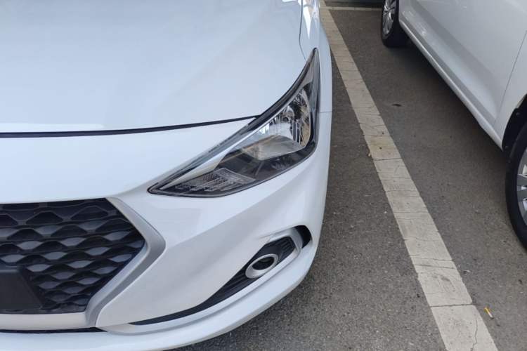 Used Hyundai Celesta 2017 1.6L Manual Enjoyment Edition GLS Left Front Headlight