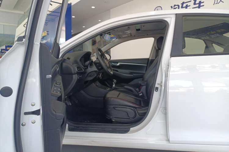 Used Hyundai Celesta 2017 1.6L Manual Enjoyment Edition GLS Left Front Seat