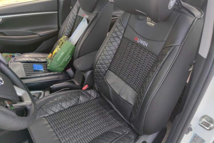 Used Hyundai Celesta 2017 1.6L Automatic Enjoyment Version GLS Left Front Seat