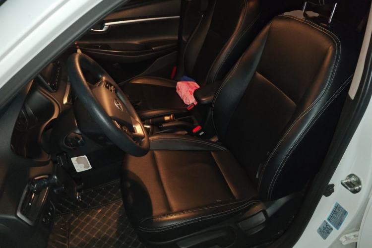 Used Hyundai Celesta 2017 1.6L Automatic Enjoyment Version GLS Left Front Seat