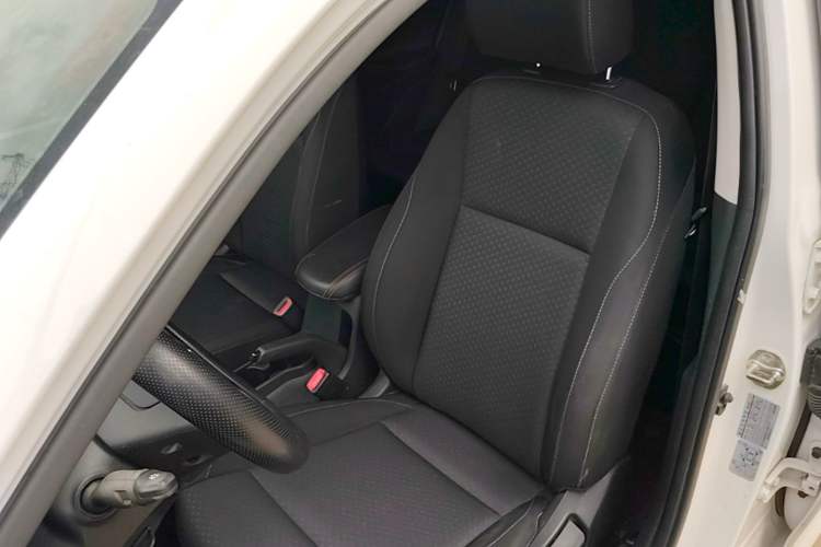 Used Hyundai Celesta 2017 1.6L Manual Enjoyment Edition GLS Left Front Seat